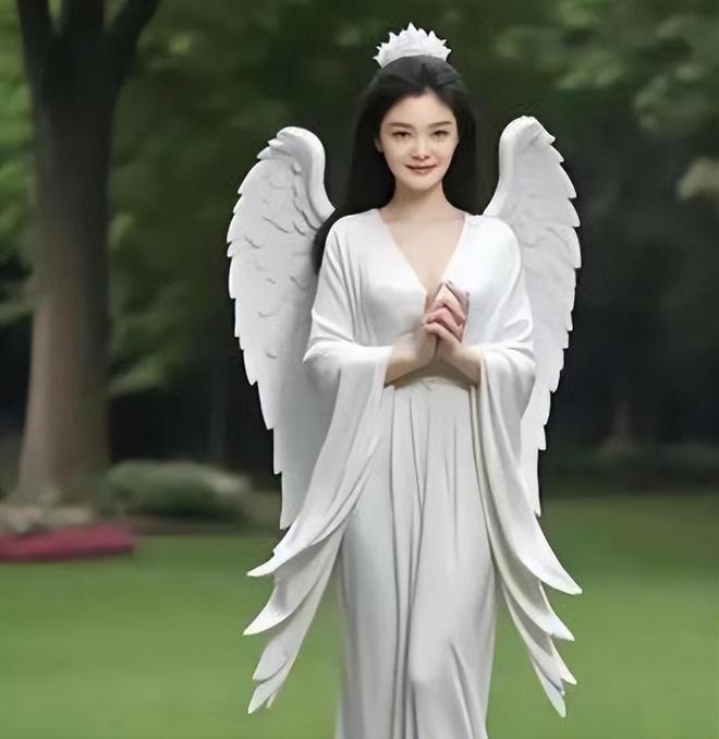 汪小菲结婚第二天，S妈透露大S雕像进度，称赞具俊晔重情重义