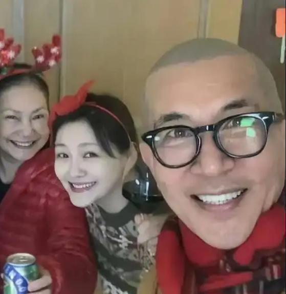 S妈说大S是自己的肋骨，改口猛夸女婿具俊晔有情有义，她意欲何为