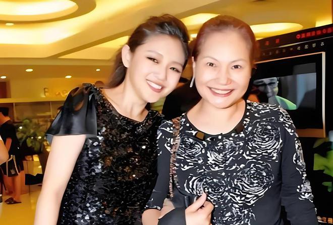 S妈说大S是自己的肋骨，改口猛夸女婿具俊晔有情有义，她意欲何为