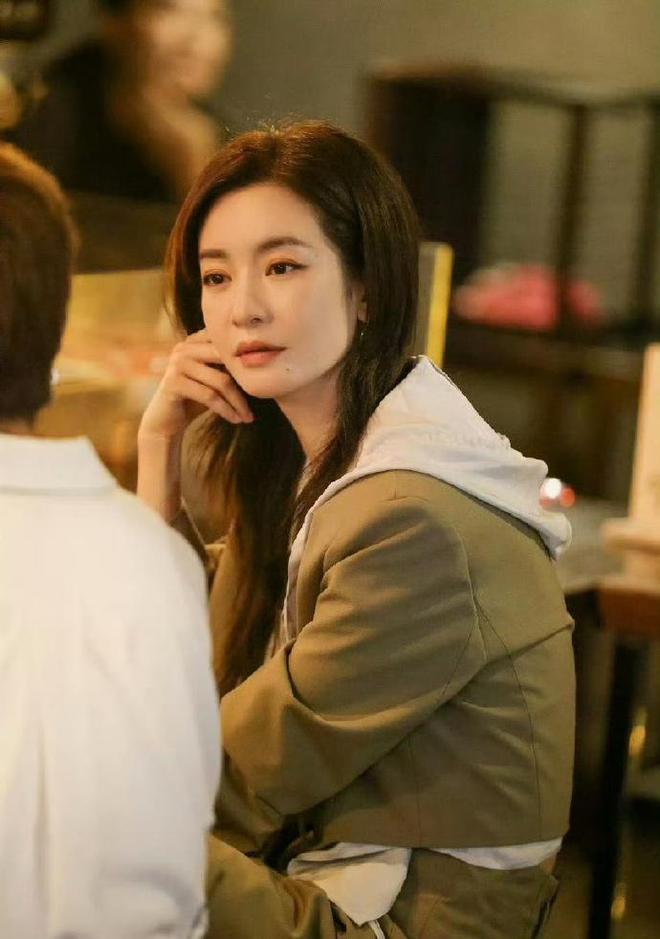 李晟自曝曾四次被浪姐拒绝，芒果台看走眼，还是有意磨炼她？