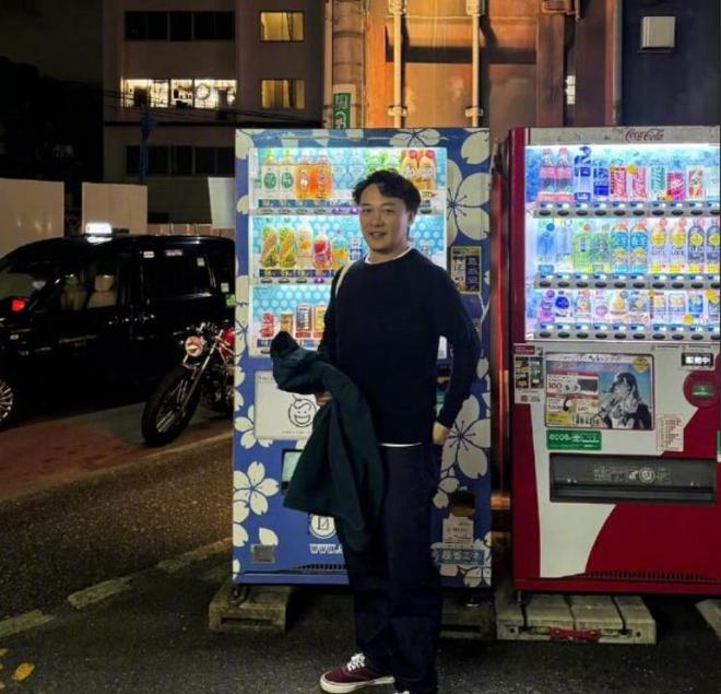 陈奕迅深夜辟谣，知情人曝本不想回应，谁在制造名人去世的闹剧？
