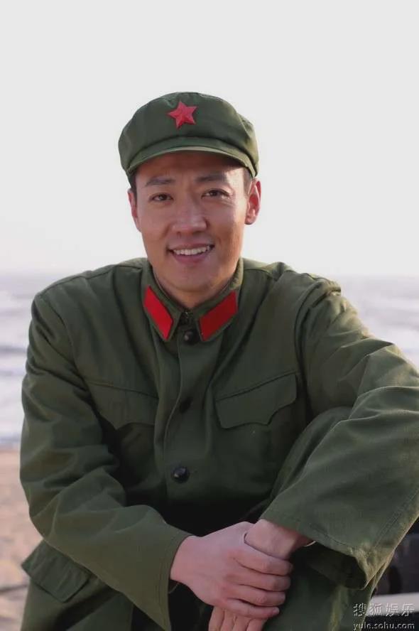 51岁朱媛媛离世，丈夫辛柏青发文：结婚19年，恩爱半生，挚爱永别