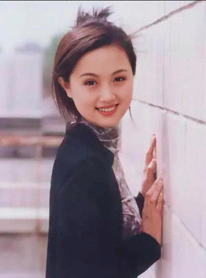 国民媳妇朱媛媛去世，老公辛柏青含泪泣告，抗癌五年坚持拍三部戏