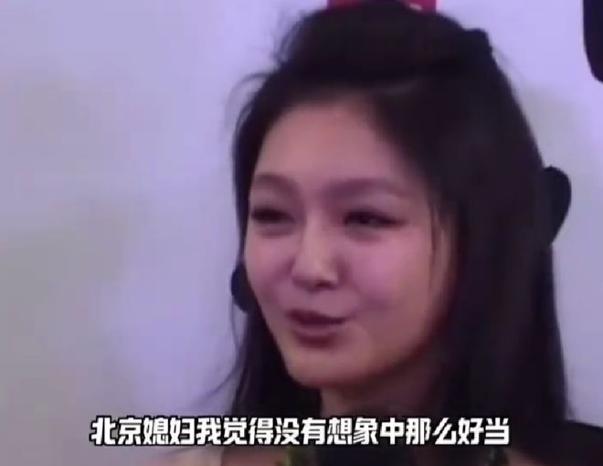 打脸汪小菲！大S生前定居北京为他下厨吃路边摊，她也曾适应过！