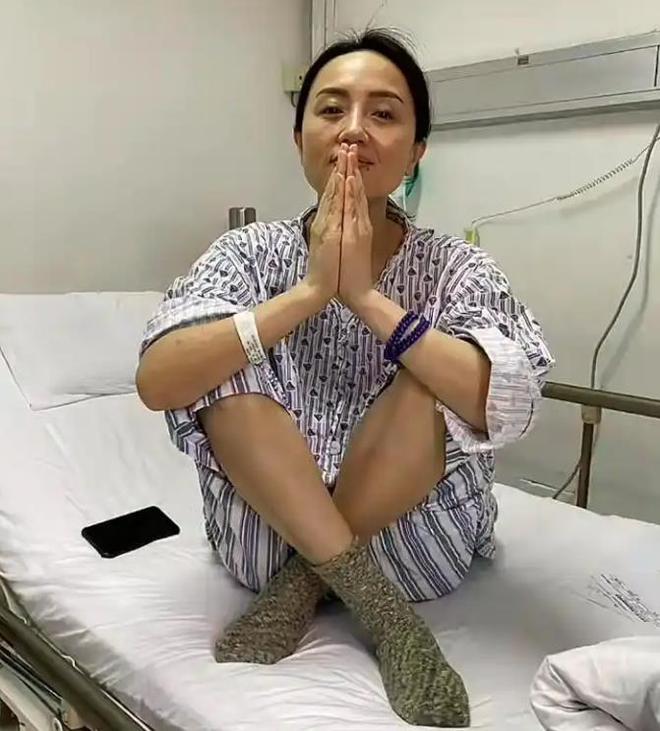 朱媛媛患病后一直希望奇迹出现，抗癌期间病房照令人泪目