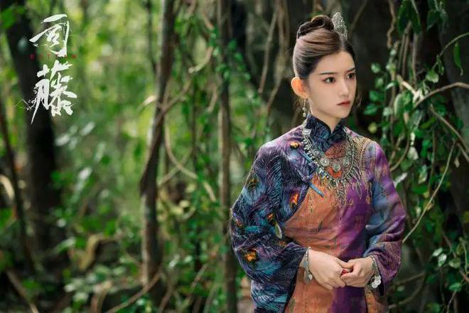短剧女王，太想红了