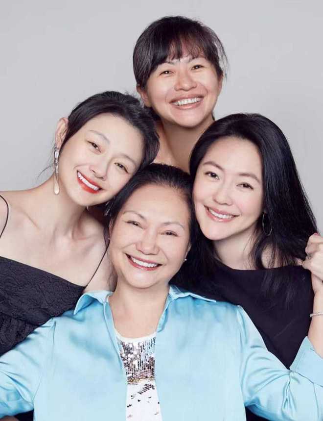 S妈深夜回怼小S：我70多岁了，半夜三更能做什么，就是哭吗？
