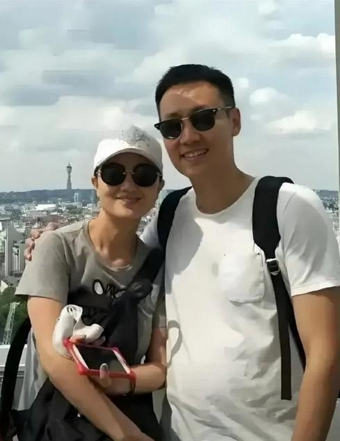 朱媛媛住院照引争议，医生该不该晒病人照片？在粉丝反对下已删除