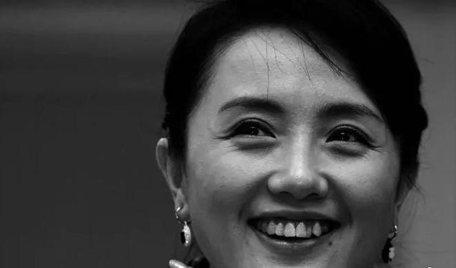 朱媛媛住院照引争议，医生该不该晒病人照片？在粉丝反对下已删除