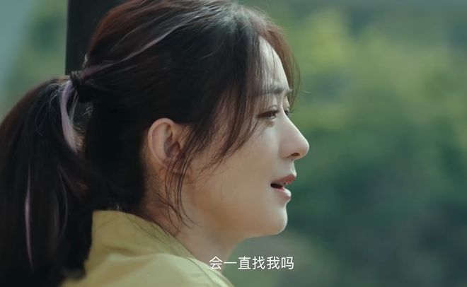 赵丽颖脏话风波升级！被曝私下素质更差，网友抵制新剧要求禁言