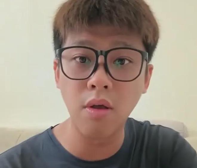 葛斯齐对战S妈！吐槽其只会卖惨要钱，说爱小孩却不愿去开家长会