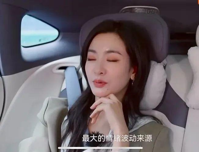 这一刻她等了15年？