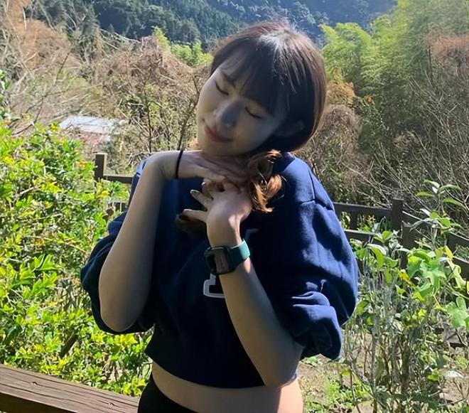 24岁女网红猝死离世，疑似中毒身亡，家属隐藏死亡真相