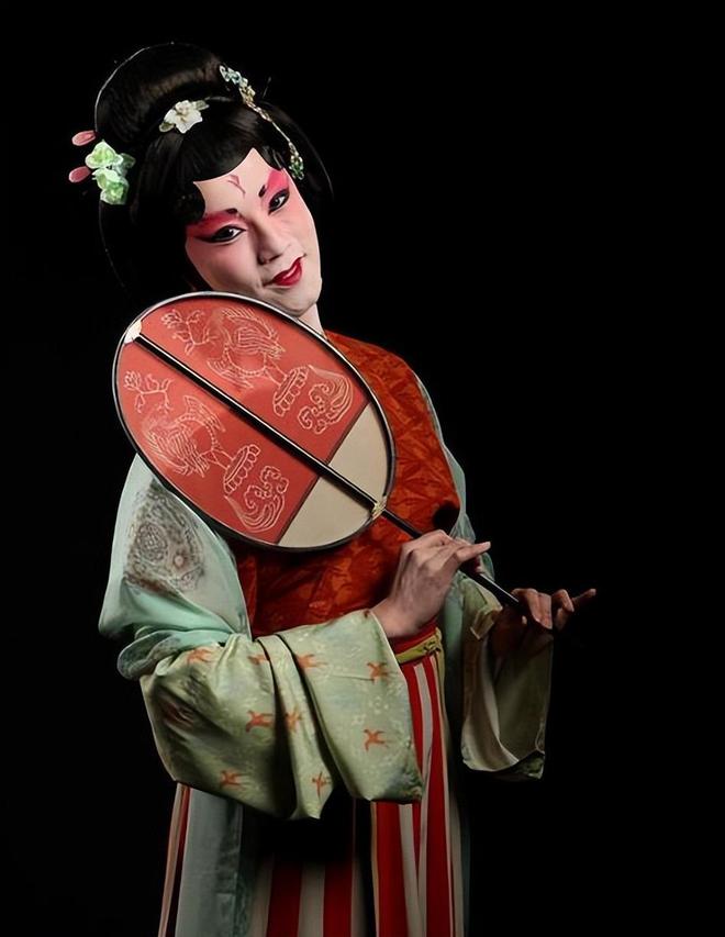 演员黄兆欣猝死离世，年仅40岁，曾与琼瑶刘家昌合作京剧