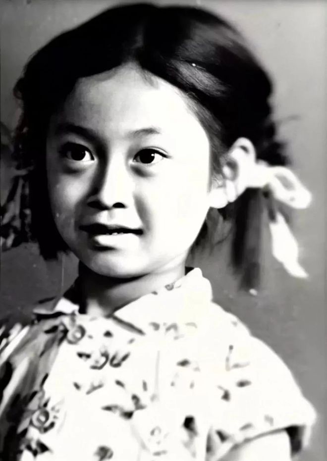人物||离开央视的女主播们