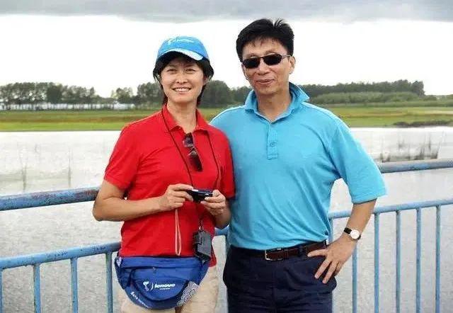 人物||离开央视的女主播们