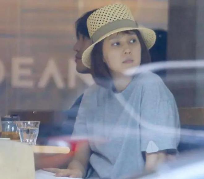 贾静雯的3位家人患癌，弟媳癌症恶化，感谢妈妈的细心照顾