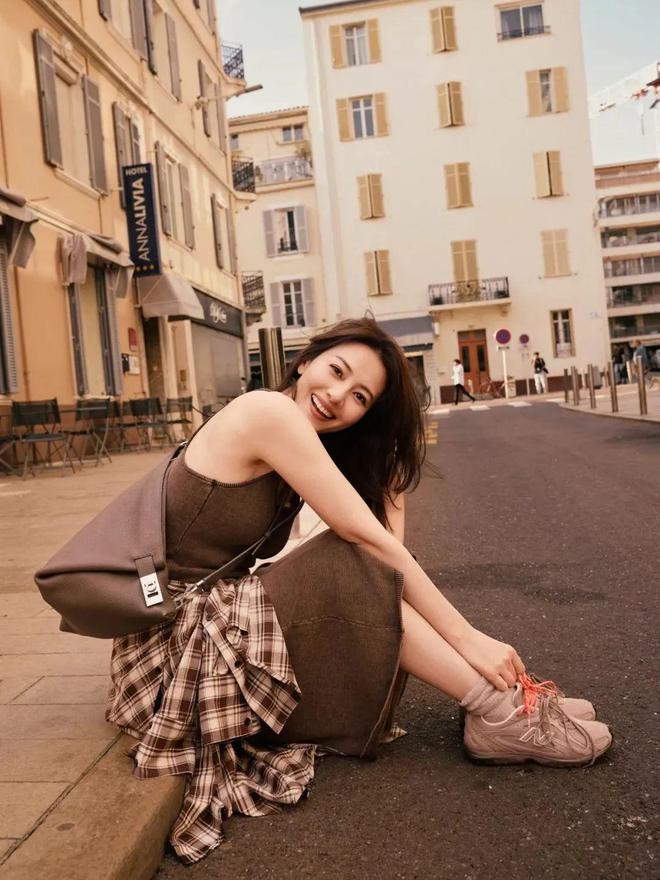 恭喜她，45岁成为“恶女”