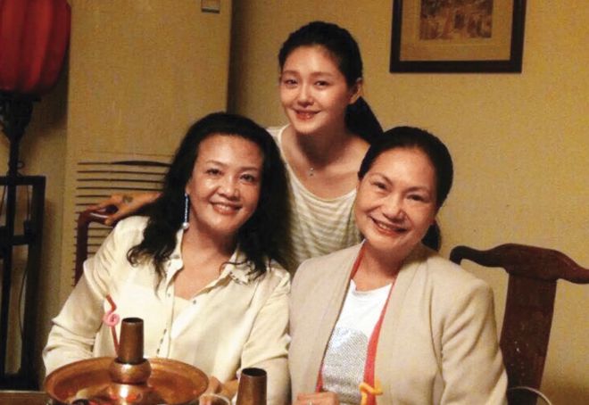 “你和小S把大S害了”，如今再看张兰这段话，句句扎S家心窝