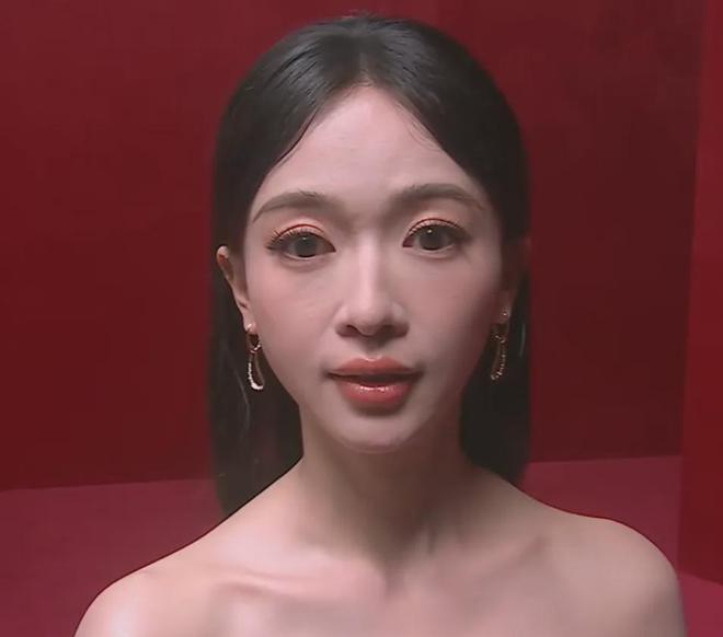魔鬼镜头又来了！芭莎盛典怼脸拍太真实，杨幂干脆躲开不让拍正脸