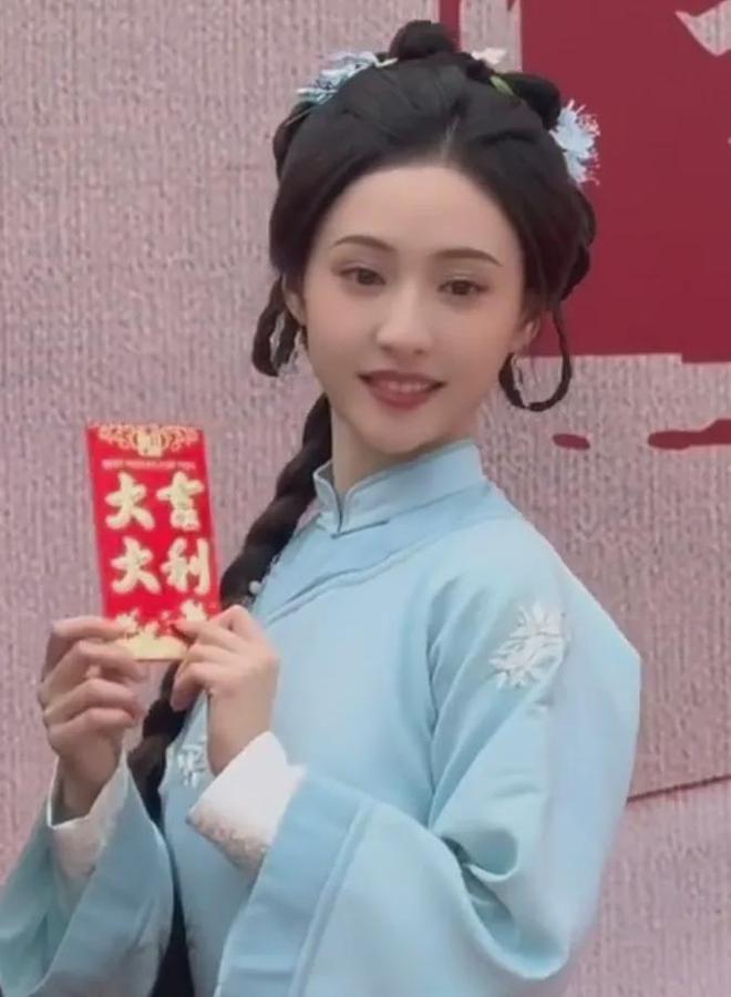 《还珠》短剧开机引热议！剧情魔改审美降级，网友直呼放过观众吧