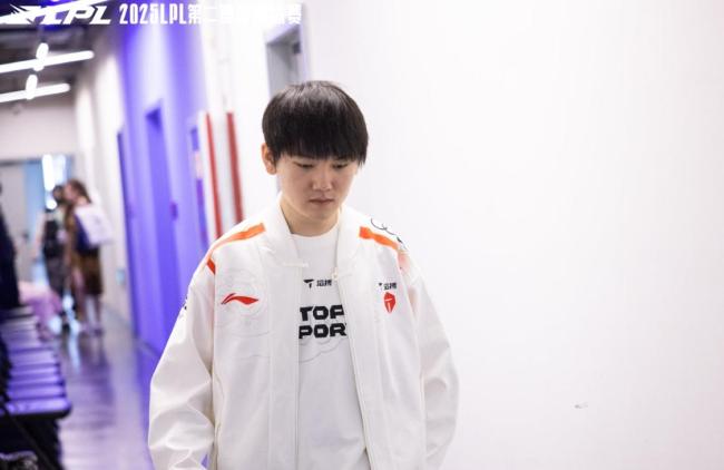 WBG对战IG 谁能笑到最后？