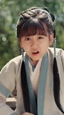 日薪一万、充值近亿，短剧小演员也上桌了