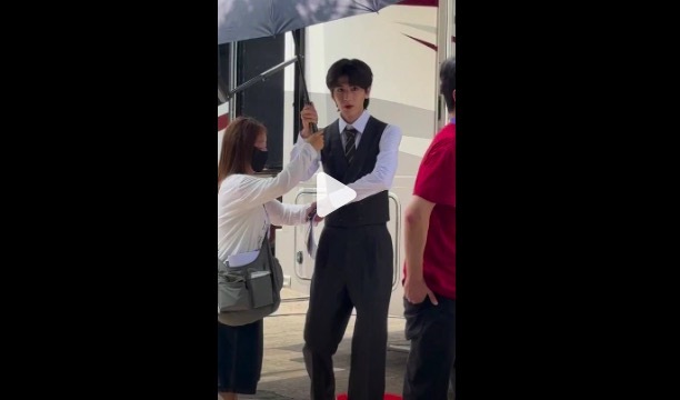 张凌赫首部民国男主 好有民国天菜那味儿！