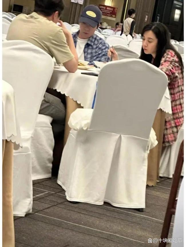 不是，结婚这事你俩没商量好就官宣了？ 内娱新炒作方式？