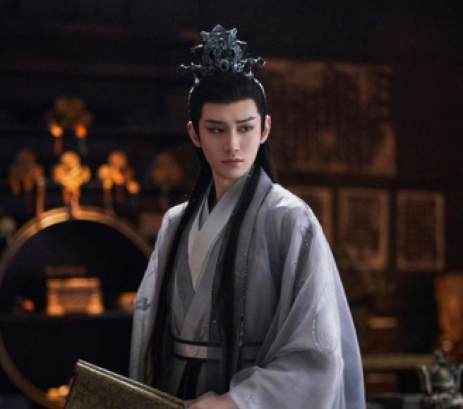 黄杨钿甜被保下了？袁冰妍顶替李凯馨复出？王安宇被何与明踩？汪铎脱离郭敬明？糊咖睡粉顺利脱身？