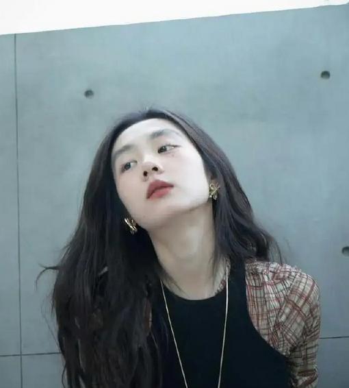 人鱼后黄多多又接巨饼？星二代能演好贫苦少女？爸爸黄磊会支招吗