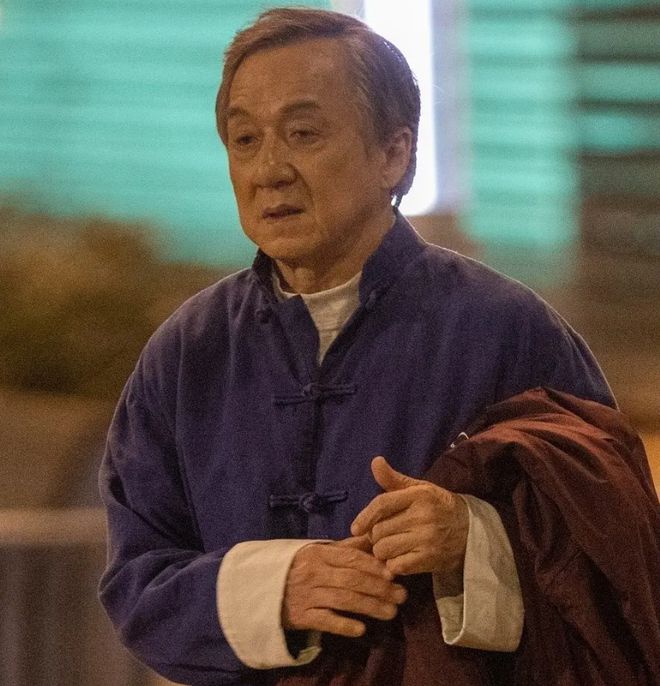 成龙新片中美票房相差165倍！北美首日破五千万，内地预售才27万