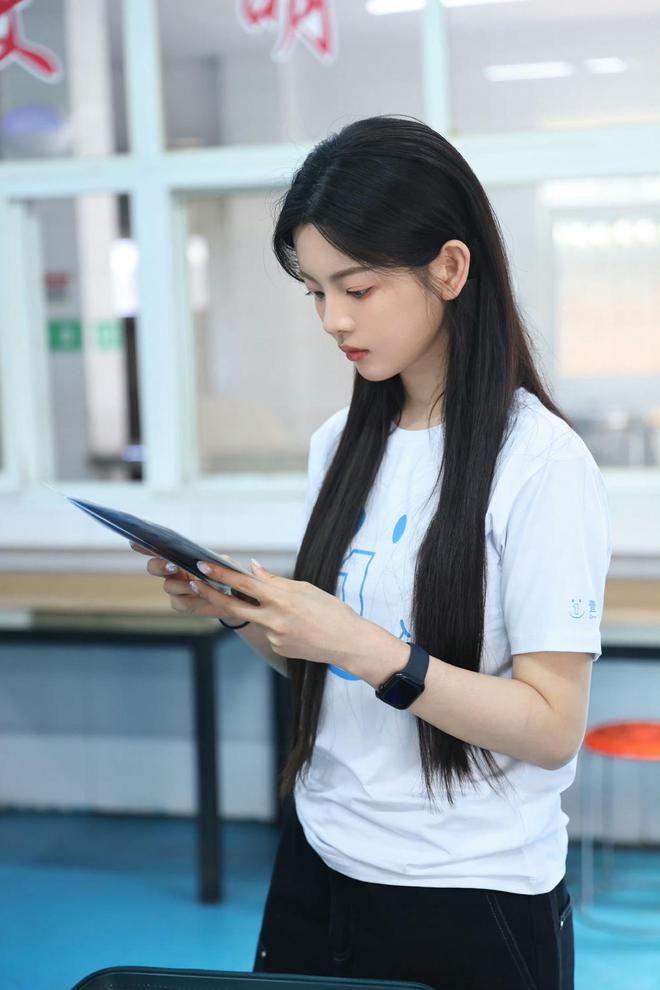 盘点高考生心中三大顶流：张韶涵励志，杨超越锦鲤，陈都灵真学霸