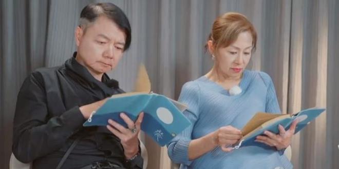 艾威公布亡妻告別仪式时间，发夫妻旧照缅怀，送别挚爱最后一程