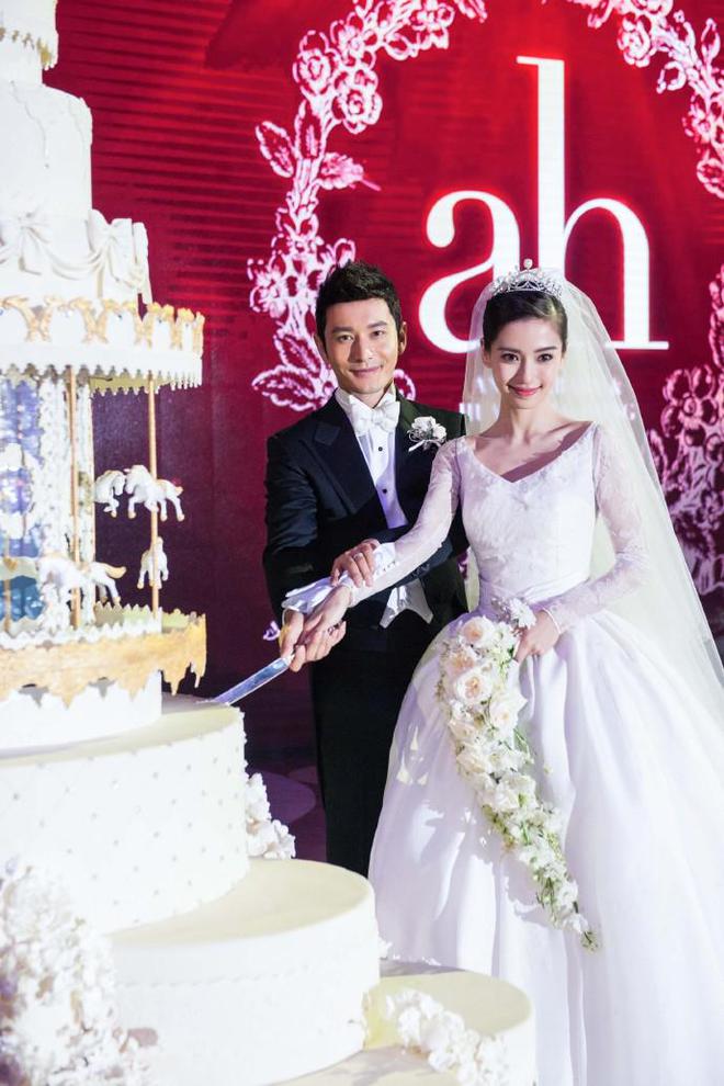 跟黄晓明离婚3年，baby被打回原形，郭德纲的话应验了