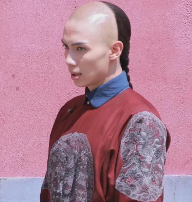 新版小燕子路透曝光！审美降级苦相又土气，还不如老版丫鬟亮眼