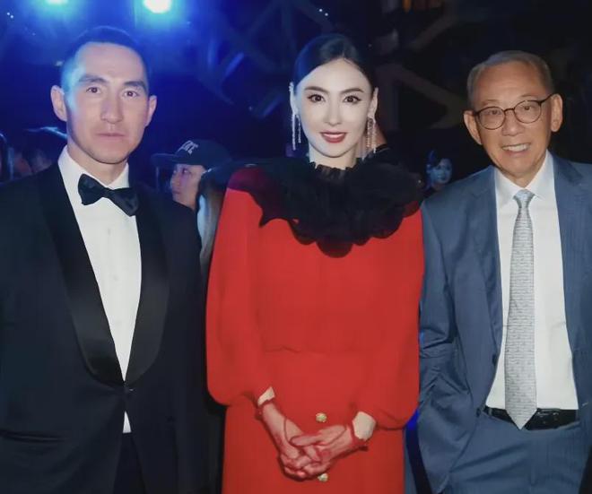 45岁张柏芝撞脸向太，分享和儿子相处日常，网友感慨她很会教孩子