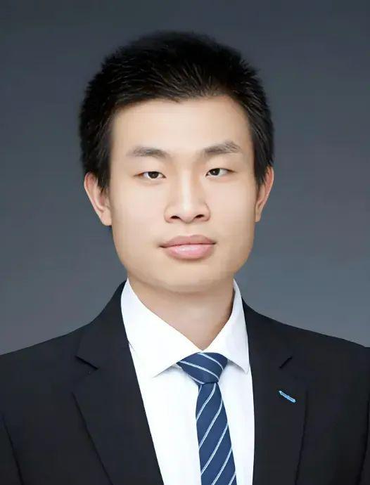 评论韦东奕“学海无牙苦嘬粥”的，是我见过最恶心的抖机灵