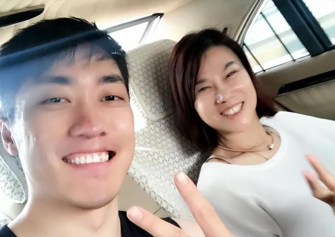 负债千万，仍高调创业？一句“来钱快”，戳穿37岁王自如真实处境