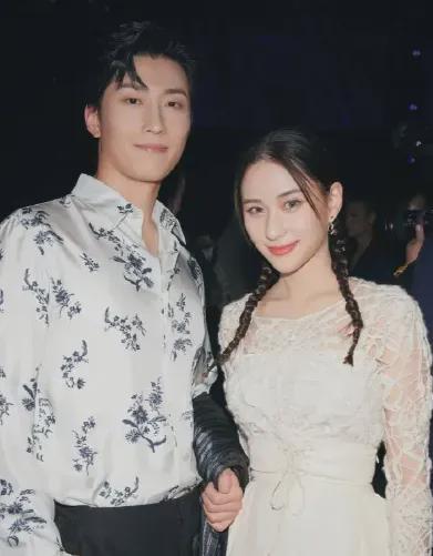 5000万婚礼后未领证？窦骁被何超莲家族踢出局，豪门婚姻终成笑话