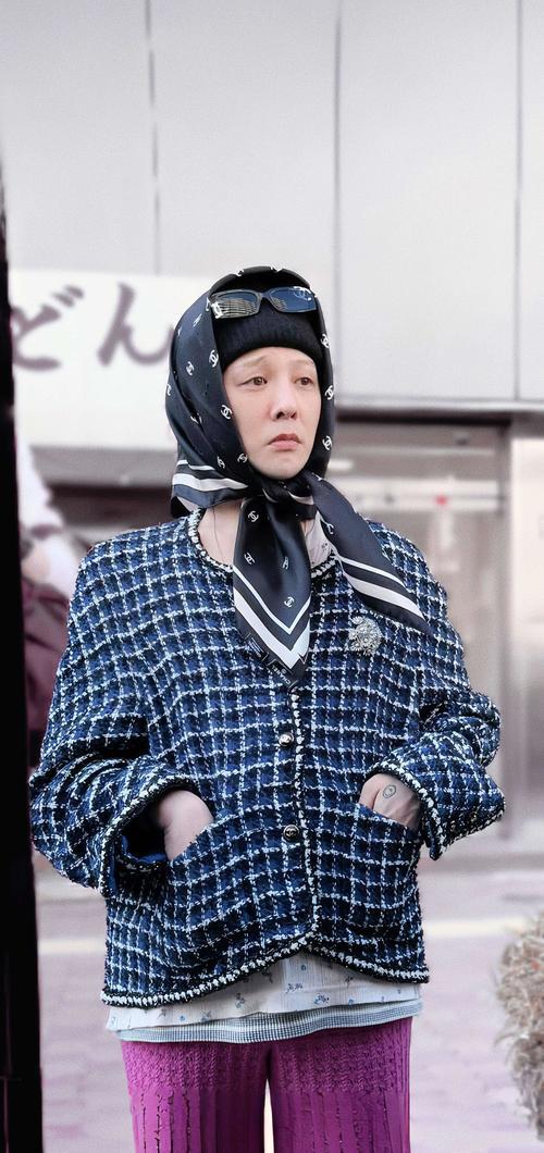 权志龙方否认和sana恋爱，辟谣慢有苦衷，粉丝心疼哥哥被蹭热度