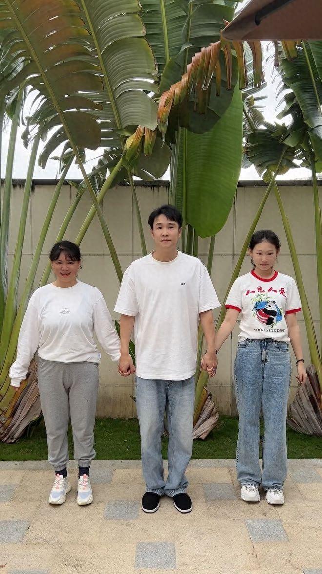 小沈阳女儿为何不从女团出道？偏偏选择solo，背后有何商业逻辑？