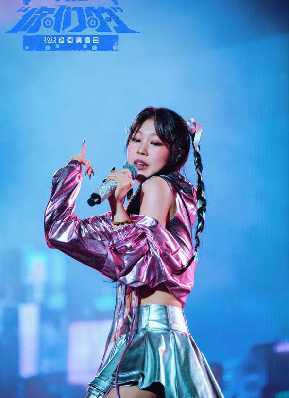 小沈阳演唱会安排女儿唱跳首秀，明星家长给星二代铺路，错在哪儿