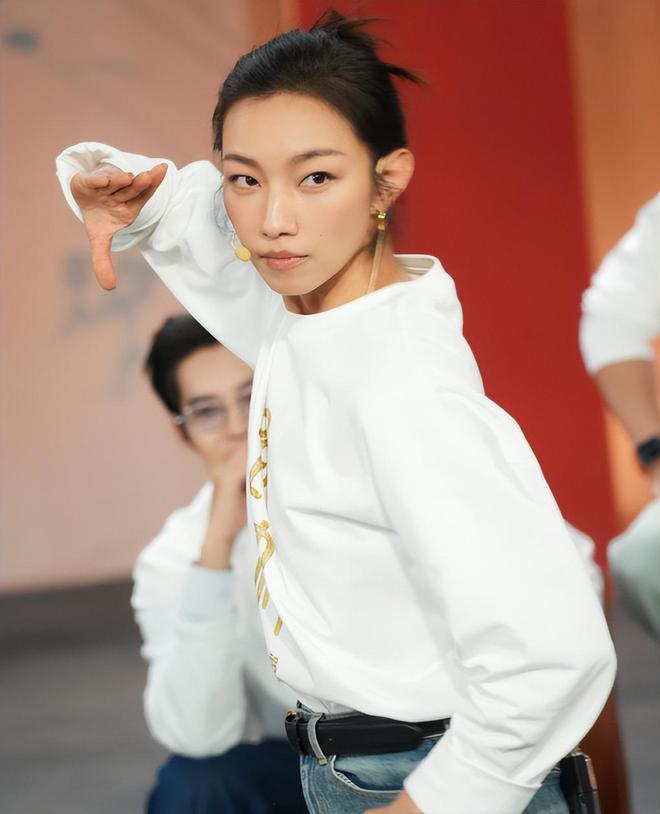 那尔那茜委培风波或影响乌尔善吴京新片，官媒下场，她能翻身吗？