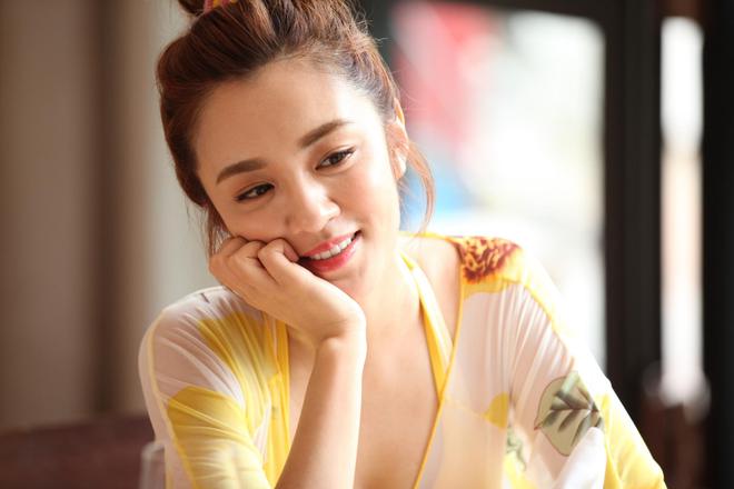 太装了！王晓晨回应跟俞灏明已婚传闻故弄玄虚败好感，骂声一片