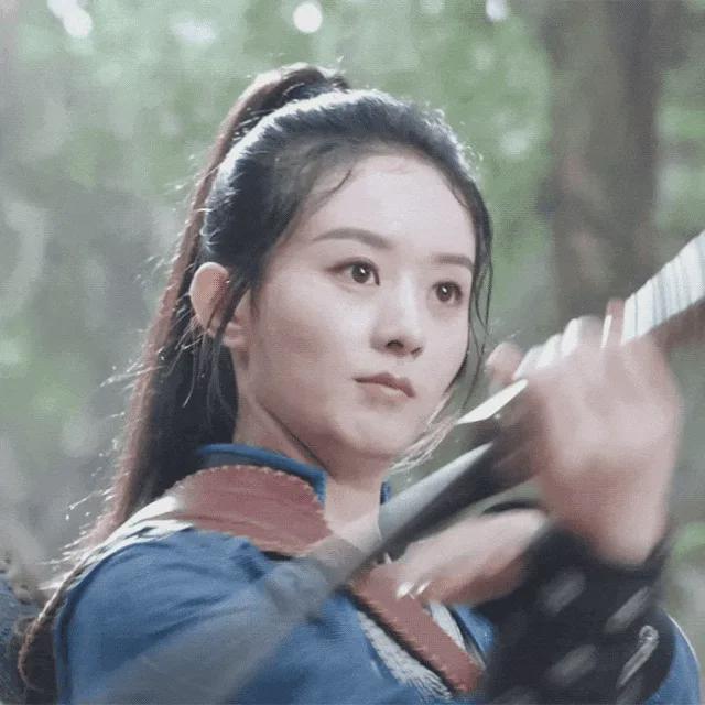 赵丽颖新剧大扑街，演技扛剧能力皆遭质疑，得奖后竟开始走下坡路