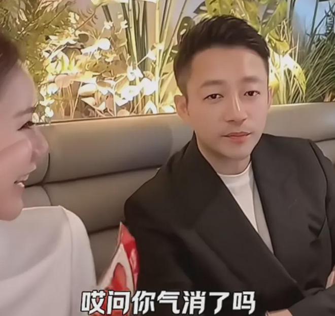 马筱梅婚后开启带货模式，谈艳照风波瞬间哽咽，获得婆婆张兰爱护