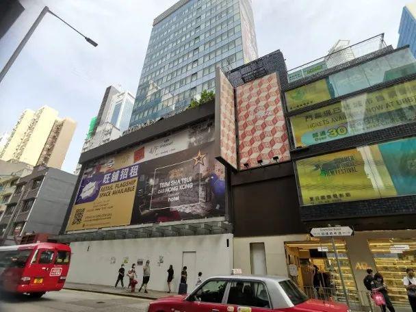 三代男神香港豪宅曝光，打工人彻底破防......