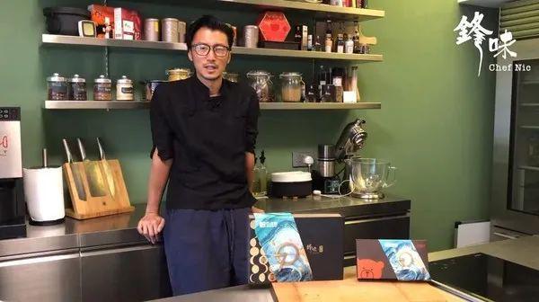 三代男神香港豪宅曝光，打工人彻底破防......