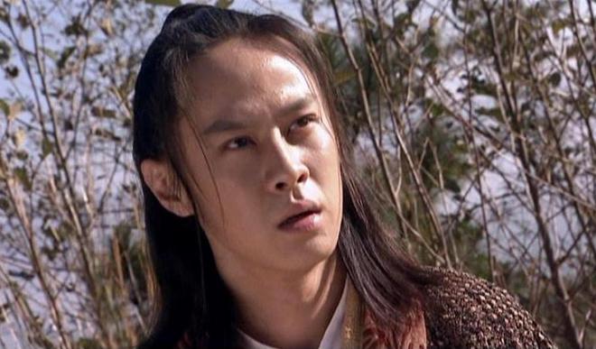 37岁梁洛施新恋情曝光，比她大9岁的新男友到底是什么来头？